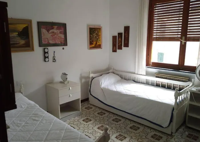 Monterosso...a Due Passi Dal Mare